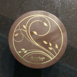 Tarte Amazonian clay powder foundation